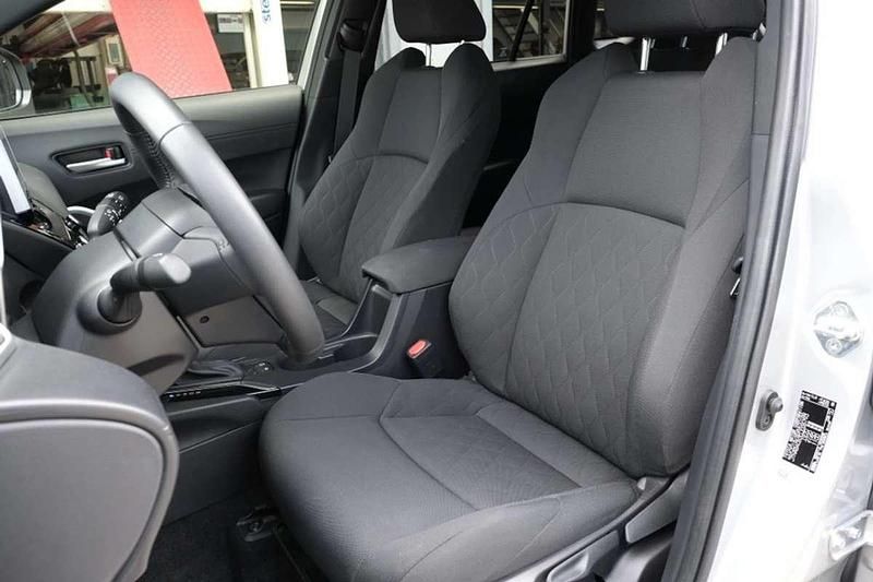 Usata Toyota Corolla Cross Limited 152 CV (111 kW) 2024 Grigio SUV