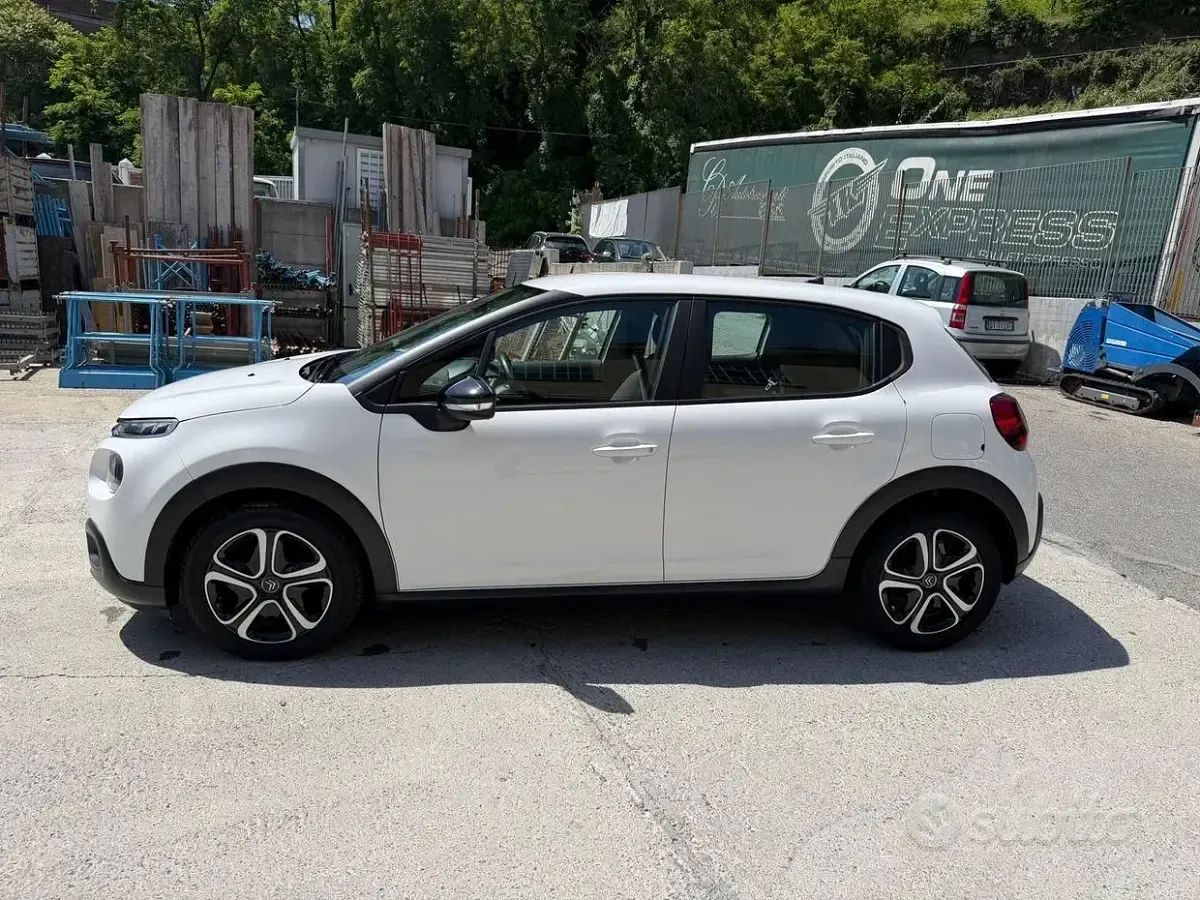 Usata Citroën C3 PureTech 110 CV (80 kW) 2018 Bianco Utilitaria