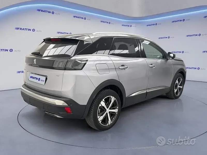 Usata Peugeot 3008 GT 131 CV (96 kW) 2022 Grigio SUV