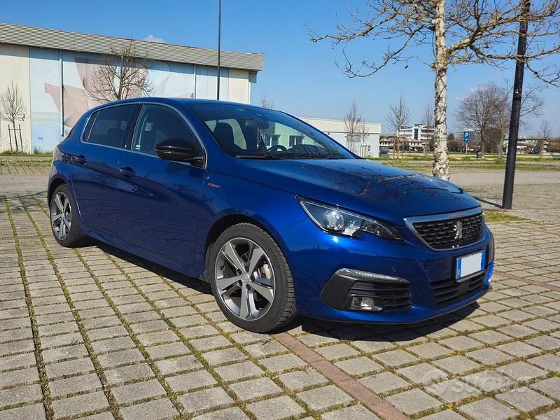 Usata Peugeot 308 GT-line 131 CV (96 kW) 2019 Blu Berlina