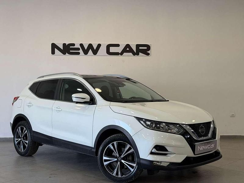 Usata Nissan Qashqai Tekna 110 CV (80 kW) 2017 Bianco SUV