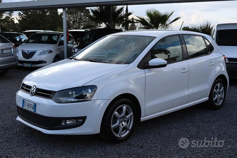Usata VW Polo Comfortline 75 CV (55 kW) 2011 Bianco Berlina