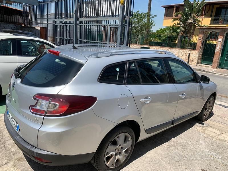 Usata Renault Mégane GT Line GT-Line 110 CV (80 kW) 2011 Grigio Berlina
