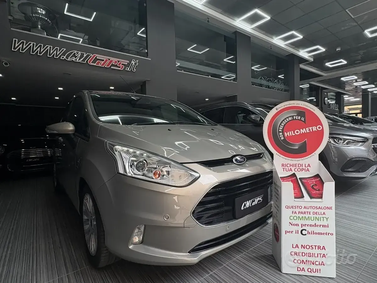 Usata Ford B-MAX Titanium 101 CV (74 kW) 2013 Grigio Monovolume