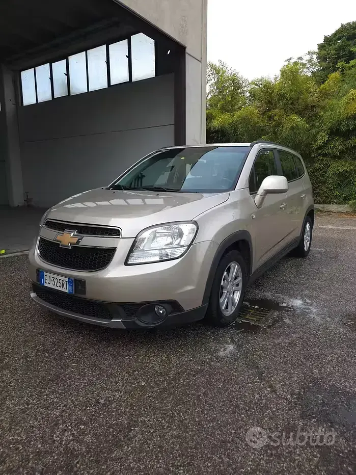 Usata Chevrolet Orlando LT 131 CV (96 kW) 2011 Monovolume