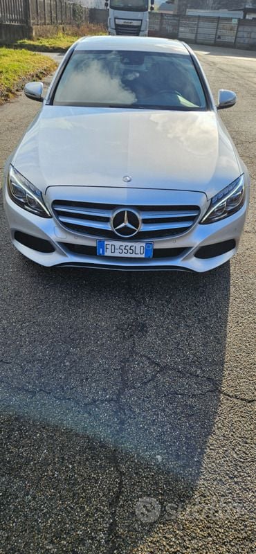 Usata Mercedes C220 Premium 125 CV (91 kW) 2016 Grigio Berlina
