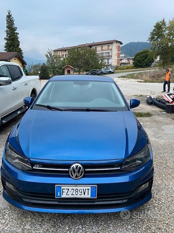 Usata VW Polo R-line 95 CV (69 kW) 2019 Blu Utilitaria