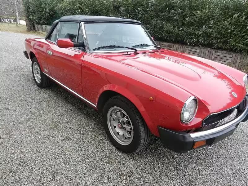 Usata Fiat 124 1983 Rosso Cabrio