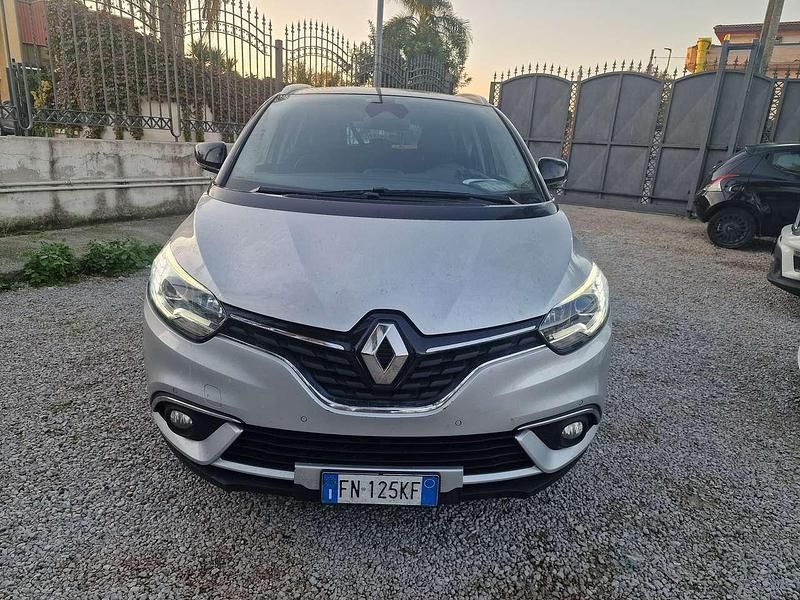 Grigio Usata 2018 Renault Grand Scénic IV Monovolume | 11.000 € (Ottimo prezzo) - Immagine 1/4