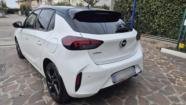 Usata Opel Corsa GS Line 101 CV (74 kW) 2020 Bianco Utilitaria