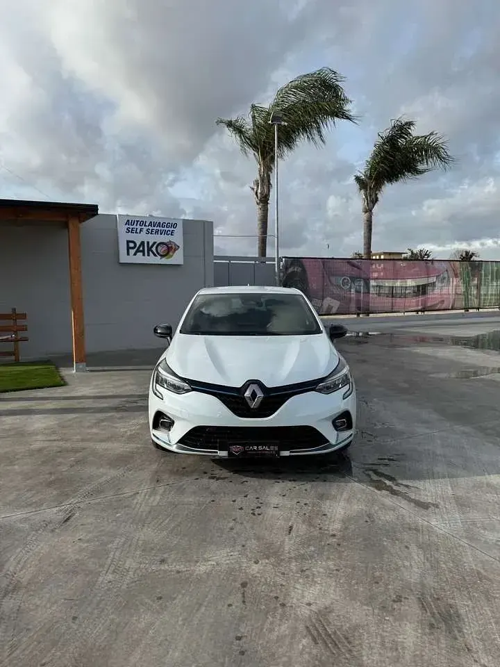 Usata Renault Clio V Intens 91 CV (66 kW) 2021 Other Berlina