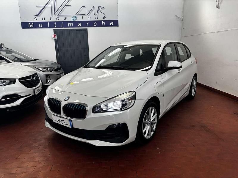 Usata BMW 225 Active Tourer iPerformance 136 CV (100 kW) 2018 Bianco Monovolume