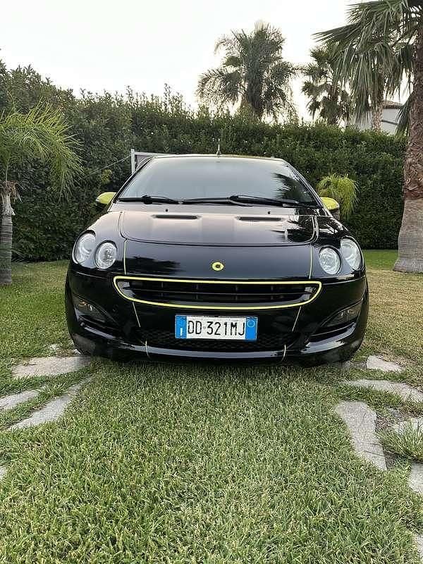 Usata Smart ForFour Passion 95 CV (69 kW) 2006 Nero Utilitaria