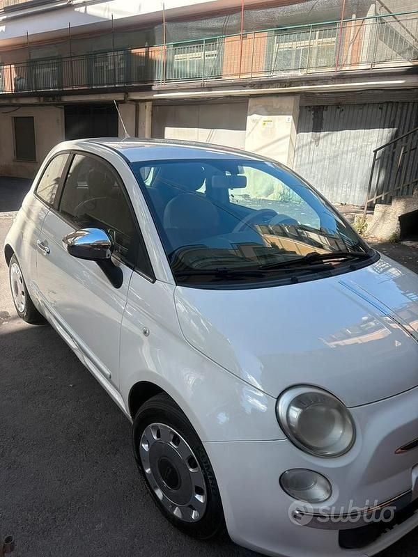 Usata Fiat 500 Pop 69 CV (50 kW) 2012 Bianco Utilitaria