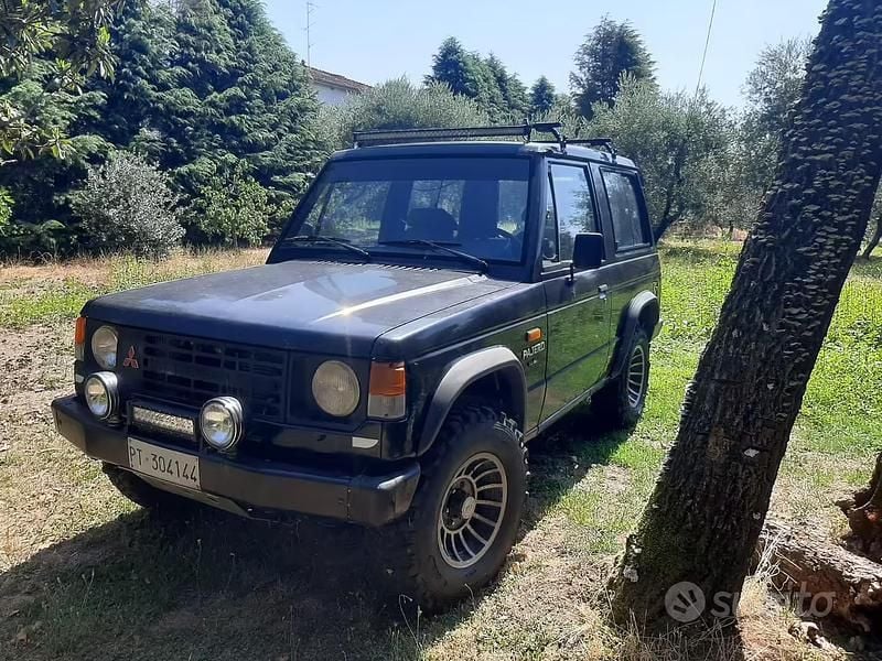 Usata Mitsubishi Pajero 1984 Nero SUV