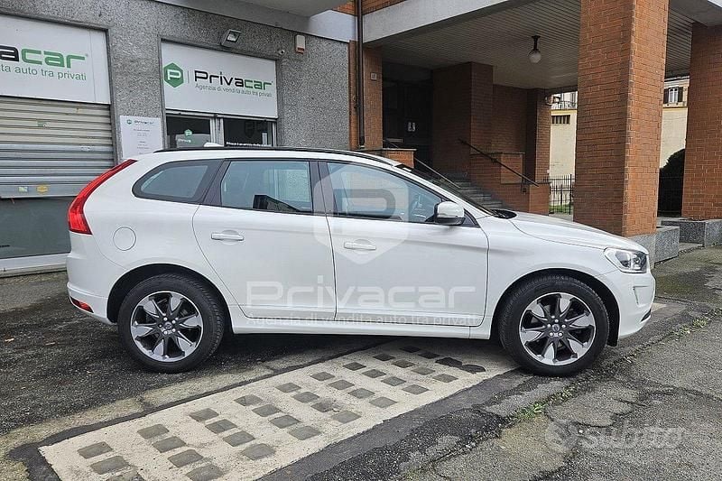 Usata Volvo XC60 Momentum 150 CV (110 kW) 2016 Bianco SUV