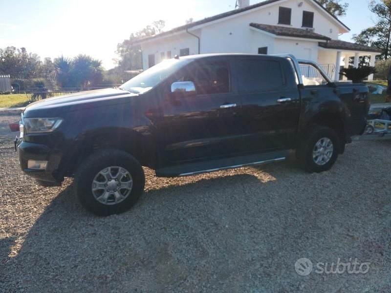 Usata Ford Ranger XLT 160 CV (117 kW) 2018 Nero Pick-up