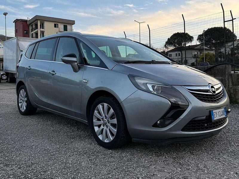 Usata Opel Zafira Tourer Cosmo 150 CV (110 kW) 2015 Argento Monovolume