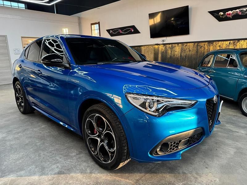 Usata Alfa Romeo Stelvio Veloce 210 CV (154 kW) 2022 Blu SUV