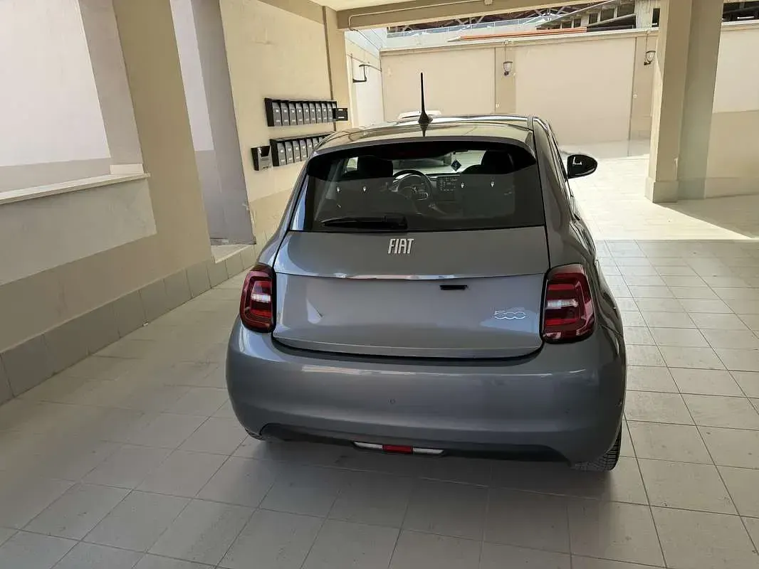 Usado Fiat 500e Passion 42 kW (58 CV) 2021 Utilitario