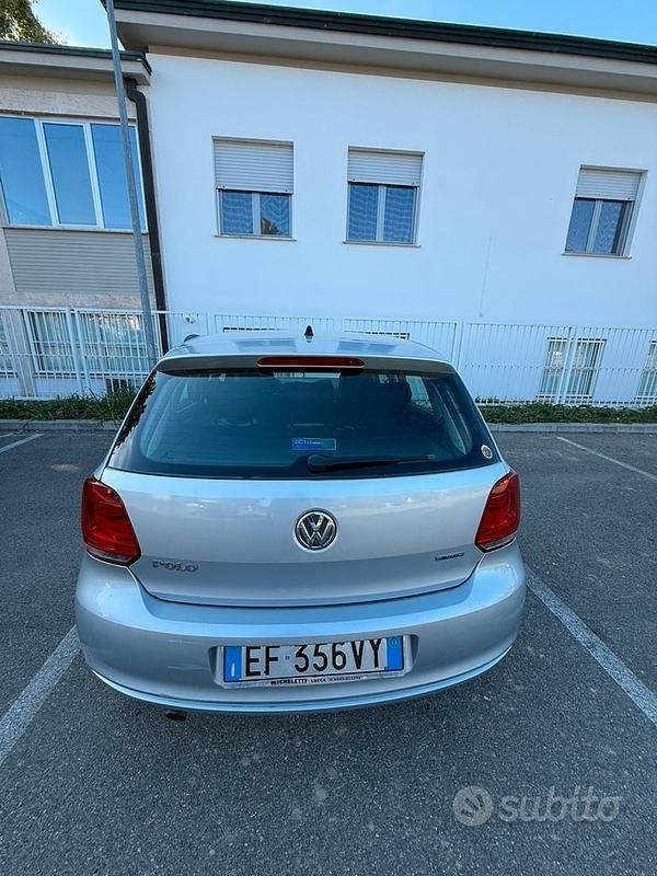 Usata VW Polo 86 CV (63 kW) 2011 Grigio Utilitaria