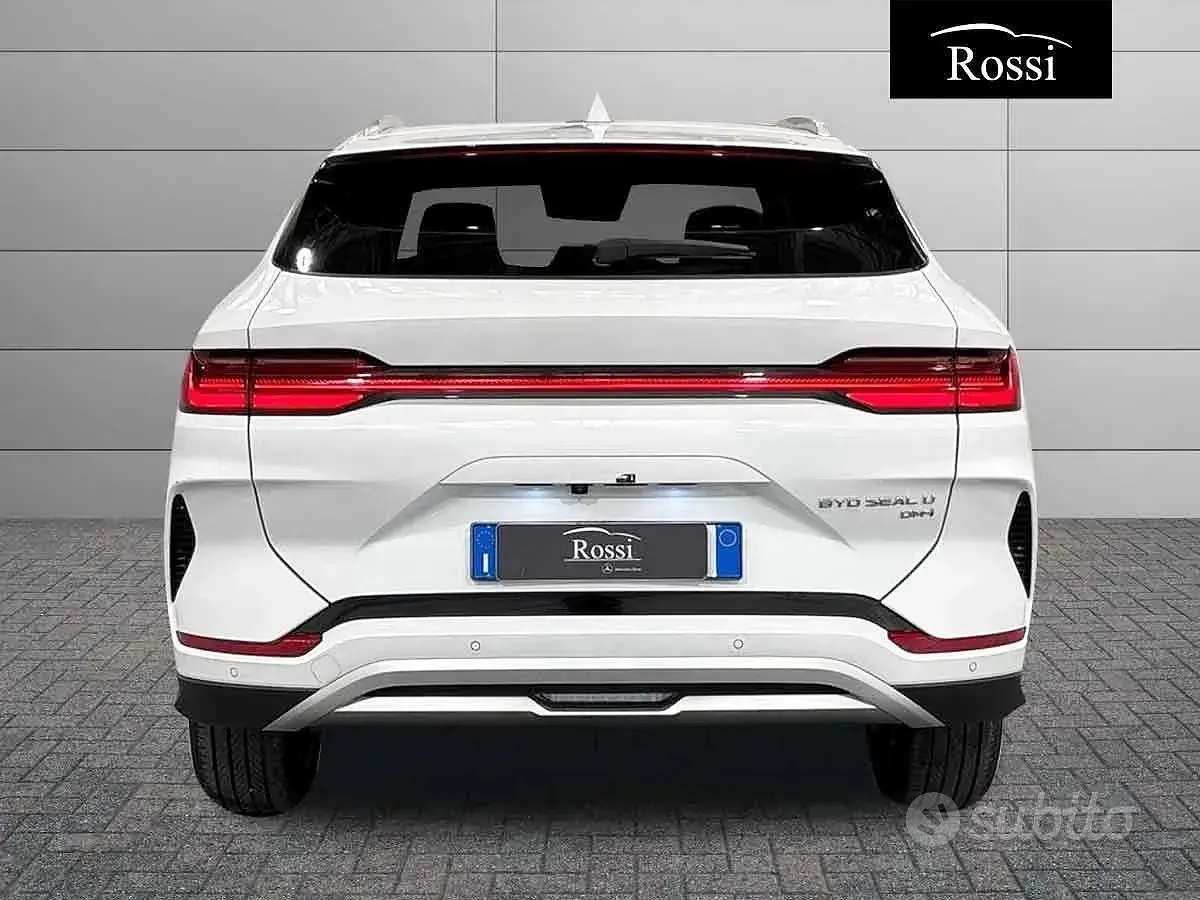 Usata BYD Seal U Boost 98 CV (72 kW) 2025 Bianco SUV