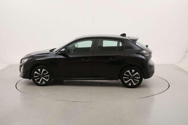 Usata Peugeot 208 Style 101 CV (74 kW) 2025 Nero Utilitaria