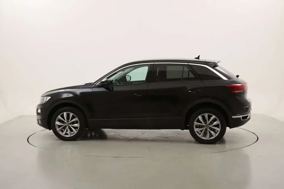 Usata VW T-Roc Style 116 CV (85 kW) 2022 Nero SUV