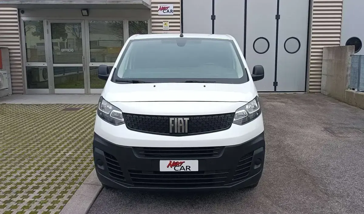 Usata Fiat Scudo Business 120 CV (88 kW) 2022 Bianco Furgone