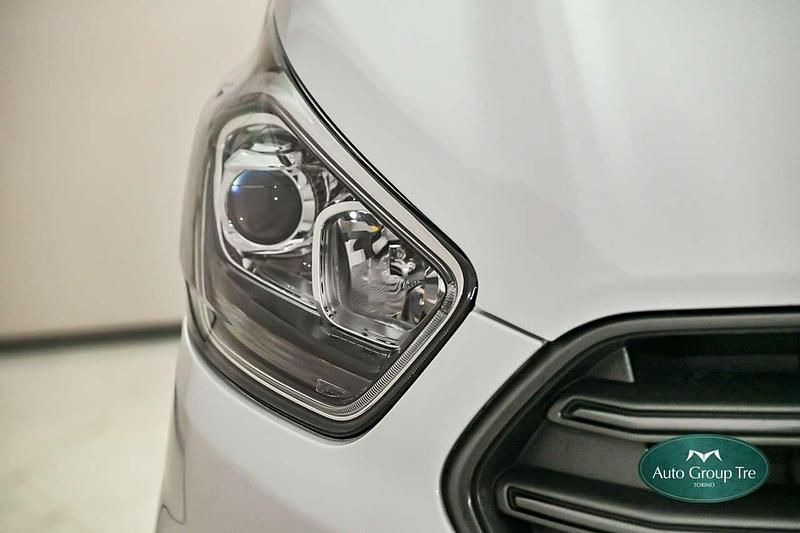 Usata Ford Transit Custom Trend 131 CV (96 kW) 2023 Bianco Furgone