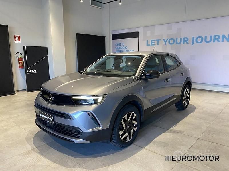 Usata Opel Mokka Elegance 101 CV (74 kW) 2022 Grigio SUV
