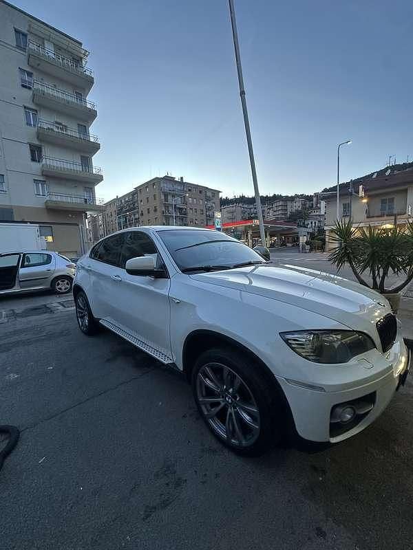 Usata BMW X6 Comfort Edition 306 CV (225 kW) 2010 Bianco SUV