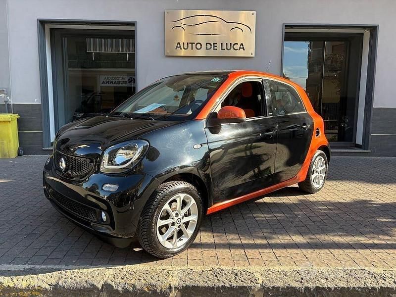 Usata Smart ForFour Passion 90 CV (66 kW) 2017 Nero Utilitaria