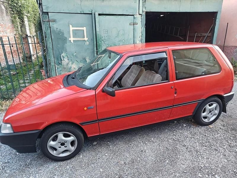 Rosso Usata 1991 Fiat Uno Due volumi | 3500 € - Immagine 1/4