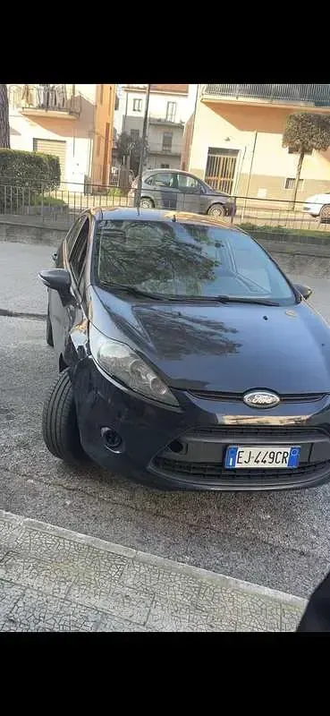 Usata Ford Fiesta Business Edition 70 CV (51 kW) 2011 Nero Berlina