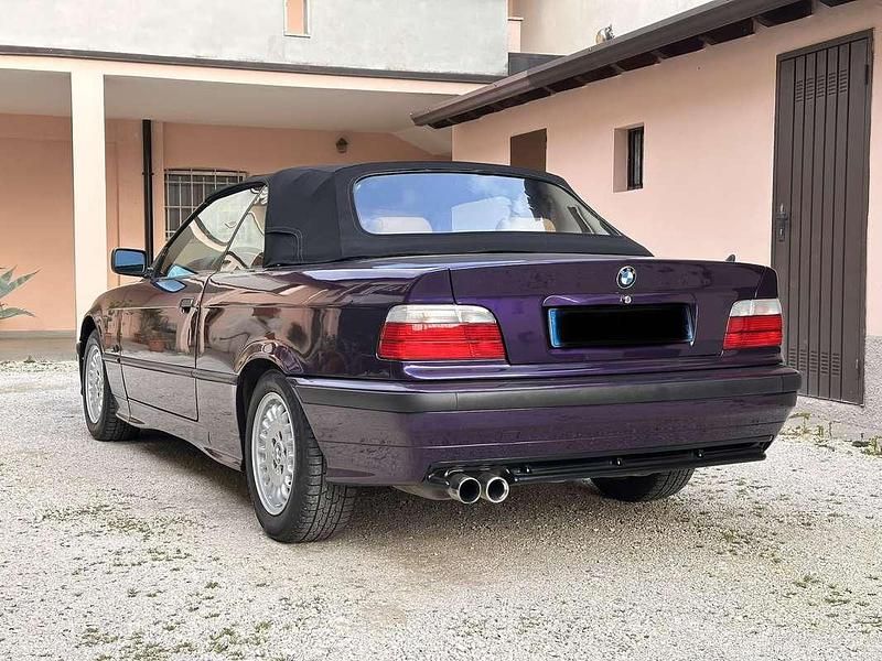 Usata BMW 318 Cabriolet 116 CV (85 kW) 1995 Cabrio