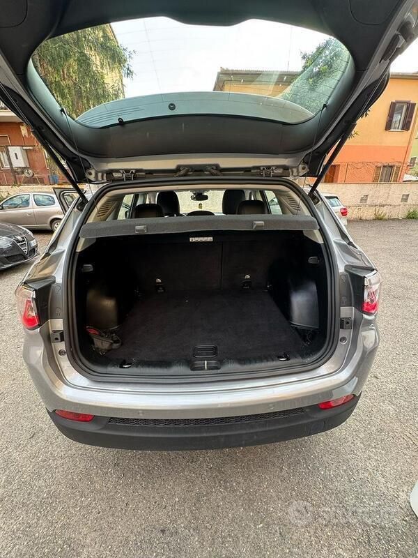 Usata Jeep Compass Longitude 140 CV (102 kW) 2018 Grigio SUV