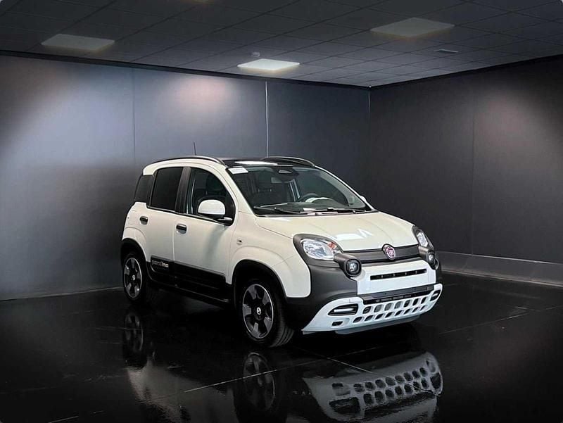 Begagnad Fiat Panda S 70 HK (51 kW) 2025