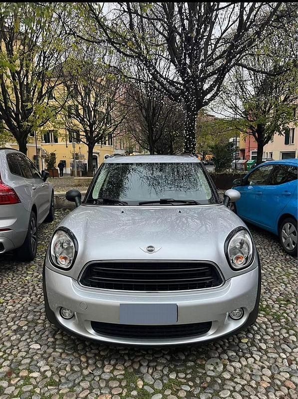 Usata Mini Countryman 111 CV (81 kW) 2014 Grigio SUV