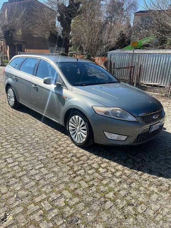 Usata Ford Mondeo Ghia 140 CV (102 kW) 2007 Grigio Station wagon