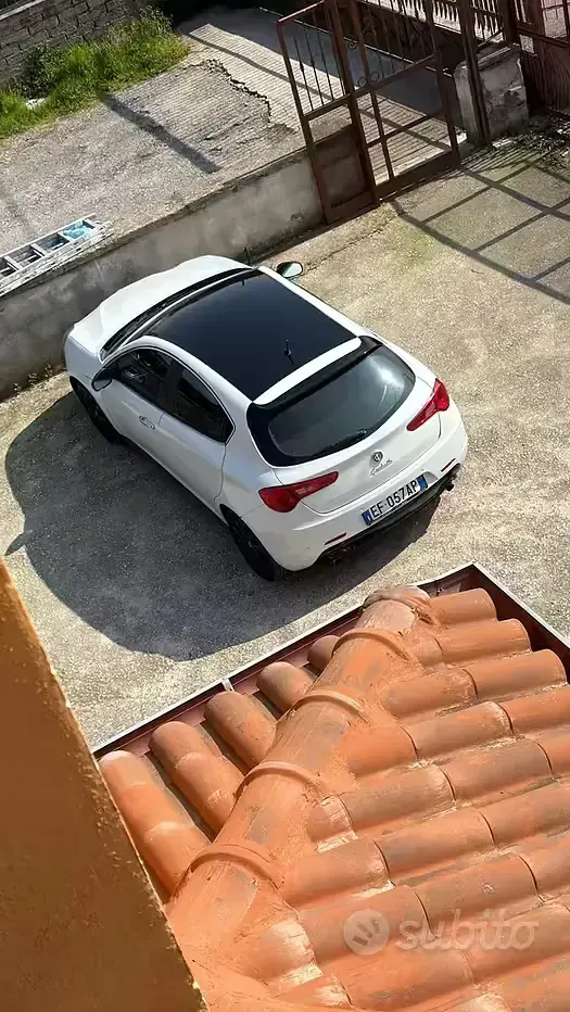 Usata Alfa Romeo Giulietta Quadrifoglio 2011 Utilitaria