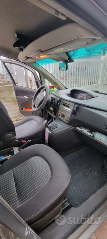 Usata Lancia Musa 2007 Grigio Monovolume