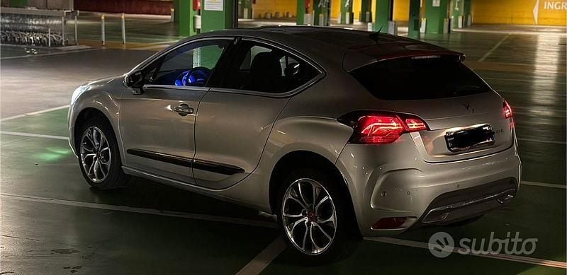 Usata DS Automobiles DS4 Sport Chic 150 CV (110 kW) 2015 Grigio Berlina