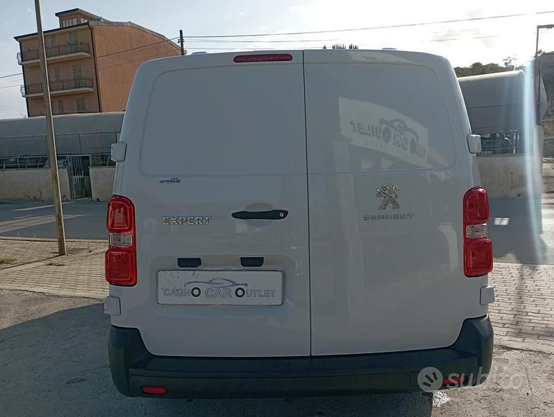 Usata Peugeot Expert 102 CV (75 kW) 2023 Bianco Furgone