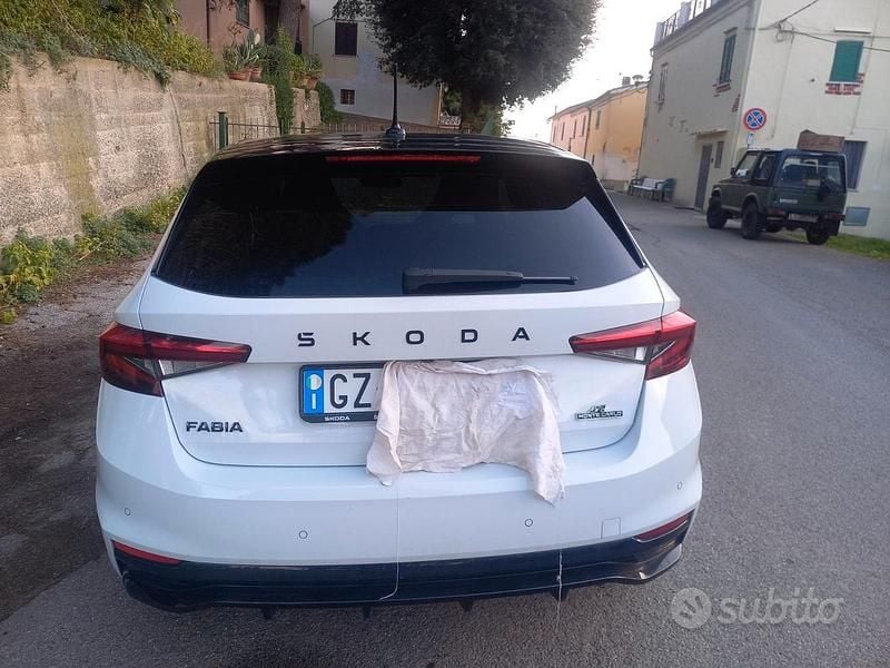Usata Skoda Fabia Monte Carlo 116 CV (85 kW) 2025 Bianco Coupé