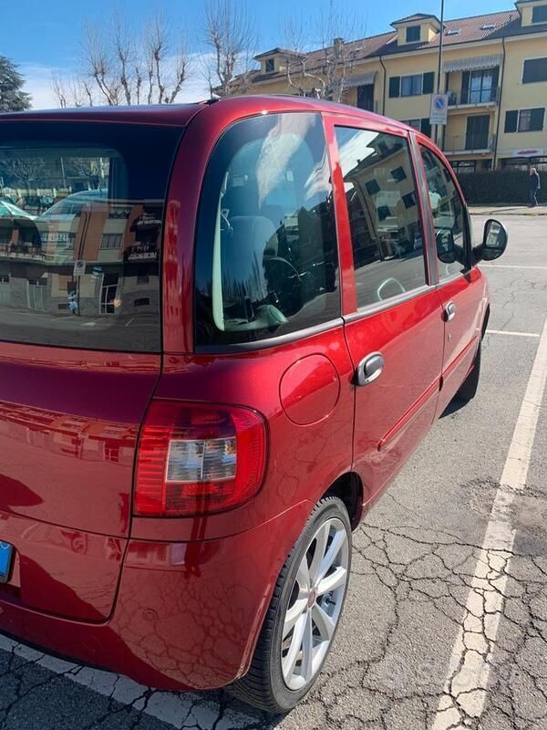 Usata 2008 Fiat Multipla Monovolume | 3600 € (Molto cara) - Immagine 1/4