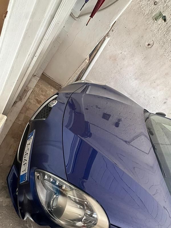 Blu Usata 2019 Alfa Romeo Giulietta Business Tre volumi | 13.500 € (Buon prezzo) - Immagine 1/4