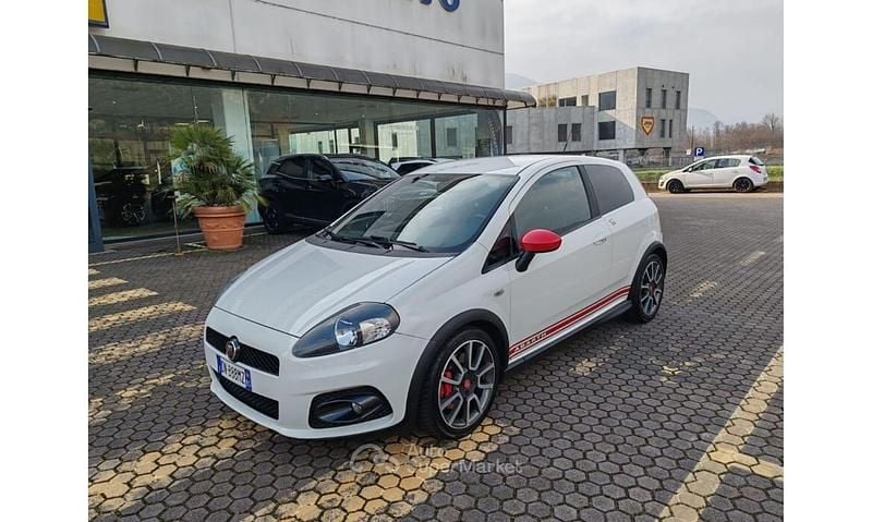 Usata Abarth Grande Punto 155 CV (114 kW) 2008 Bianco Utilitaria