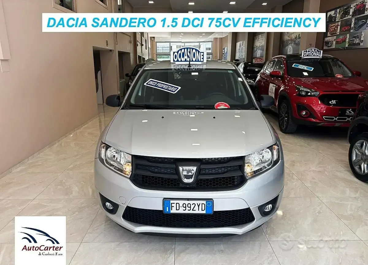 Usata Dacia Sandero 75 CV (55 kW) 2016 Grigio Berlina
