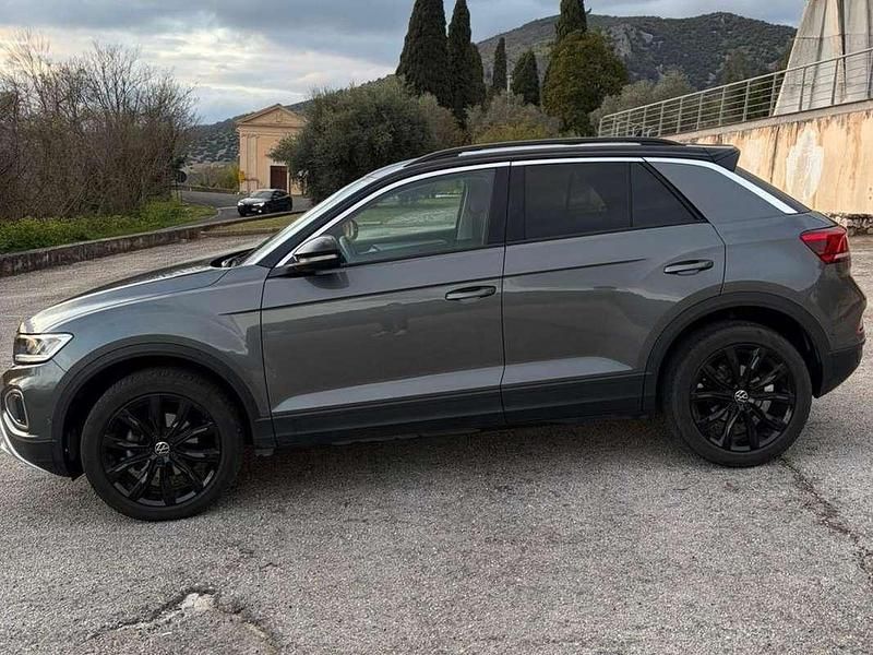 Usata VW T-Roc Style 110 CV (80 kW) 2023 Grigio SUV